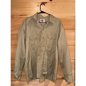 Men's Dickies Beige Button Down Workmans Shirt